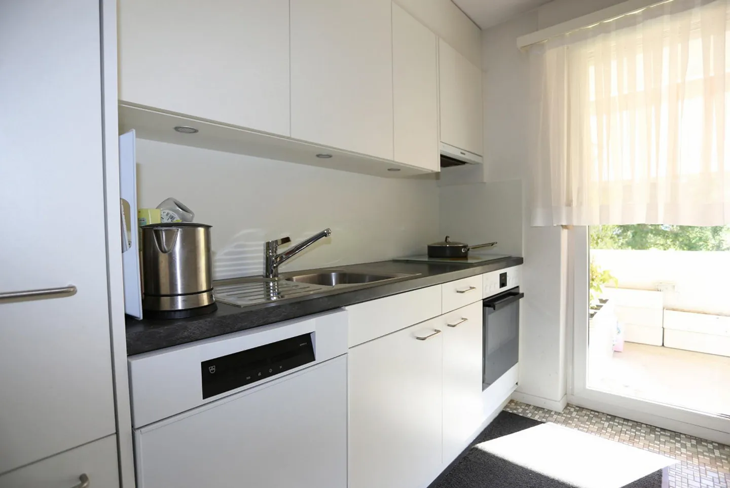 Appartement spacieux 3.5 pièces - Photo 1 sur 8