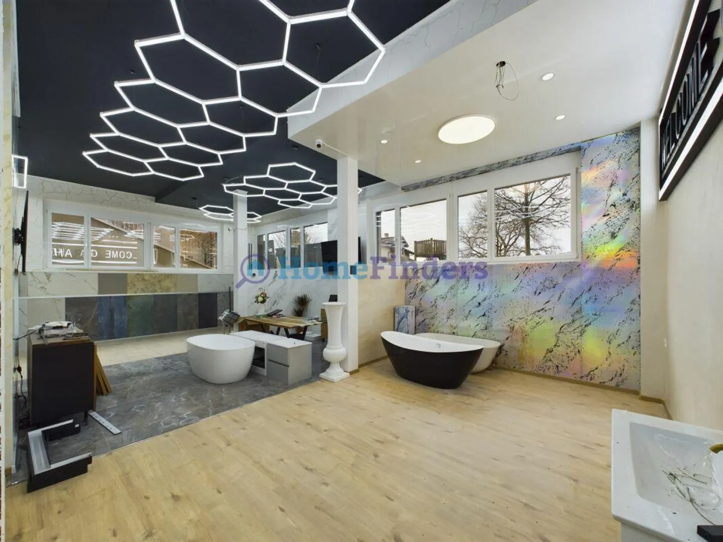 MODERN AND SPACIOUS - YOUR NEW BUSINESS LOCATION! - Photo 6 of 9