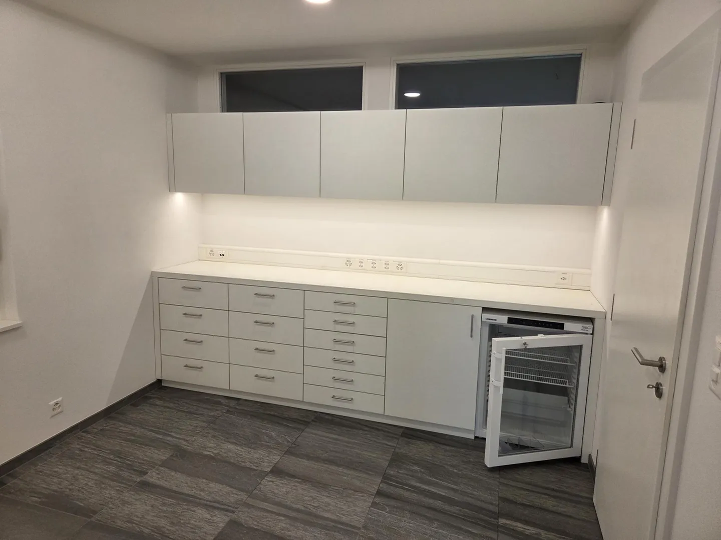 Negozio in vendita - Foto 7 di 10