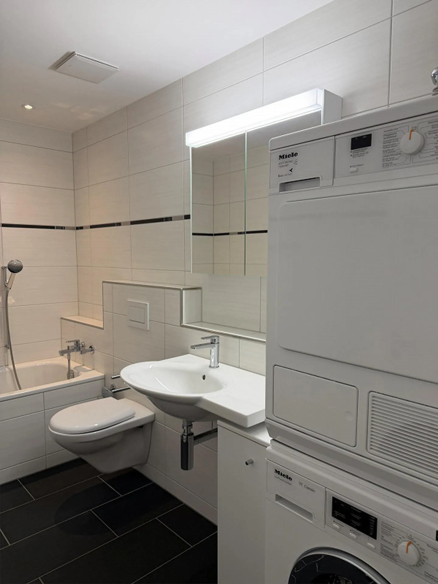 Appartamento Moderno in Standard di Proprietà - Foto 6 di 12