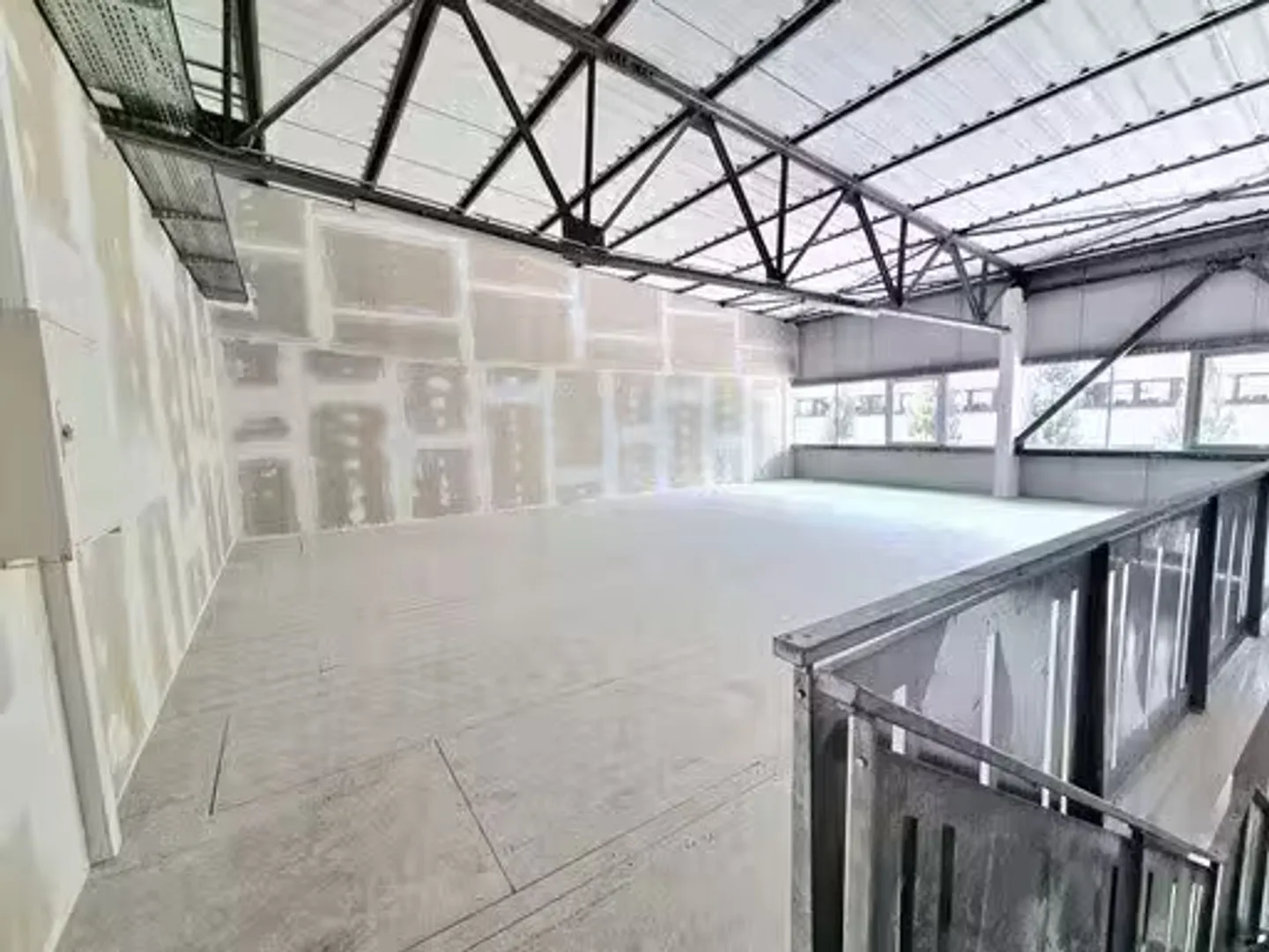 Anpassbarer Industrieplatz - Foto 1 von 2