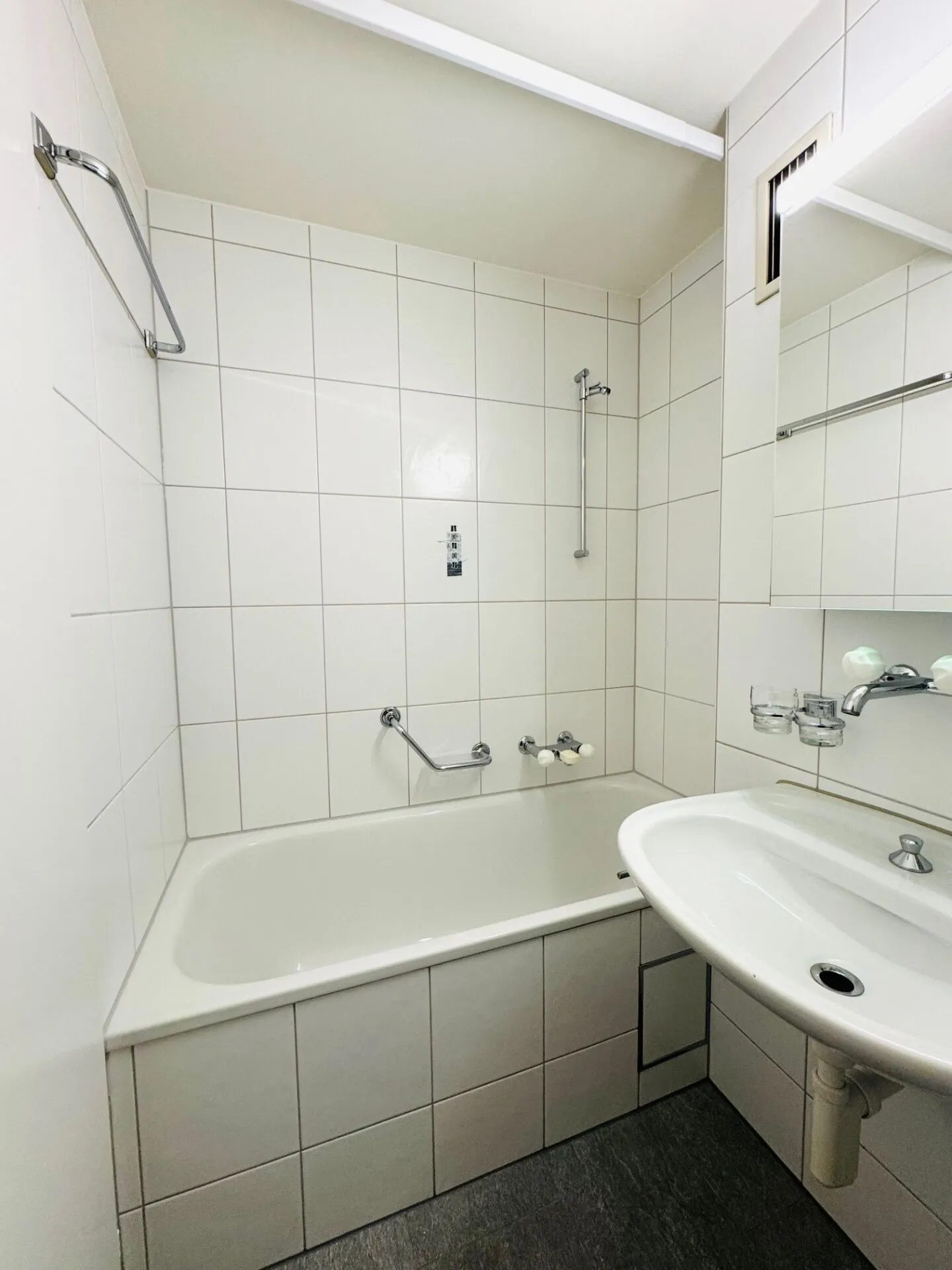 Appartamento 1 camera al 1° piano, Wiesenstrasse 18 Basilea - Foto 5 di 7