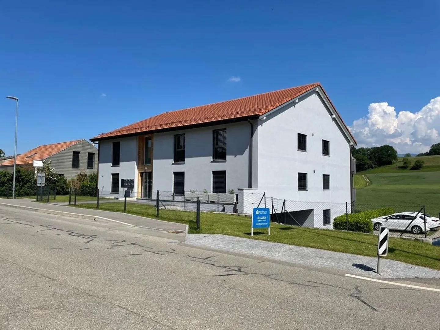 3.5 Room Apartment - Photo 1 of 7