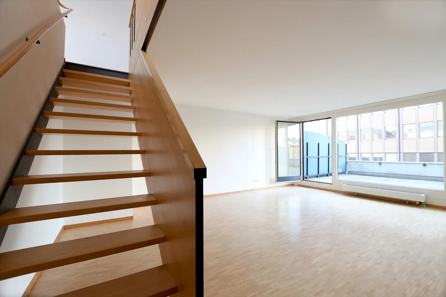 Appartamento in centro città con deposito gratuito! - Foto 2 di 9