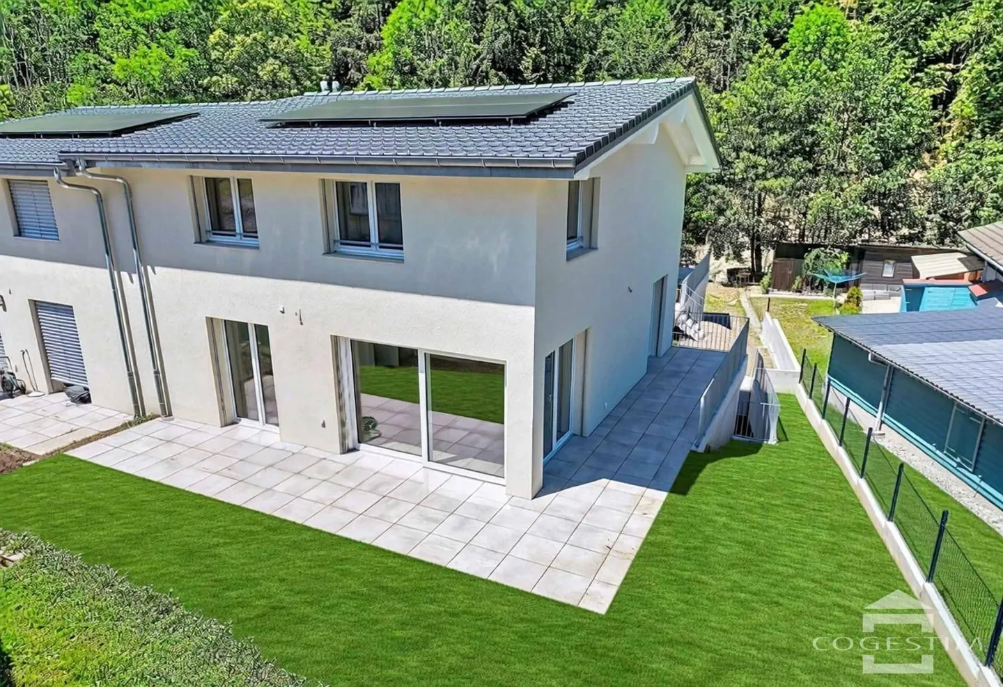 Villa contemporaine à La Roche - Photo 1 sur 12