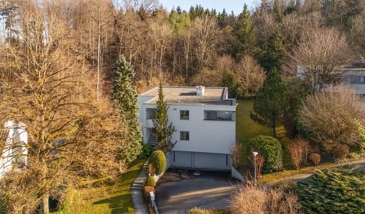 Casa bifamiliare con potenziale di sviluppo - Foto 1 di 5