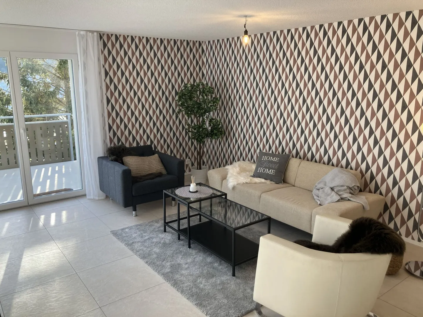 Sample Apartment in Gässli Grünenmatt - Photo 2 of 9