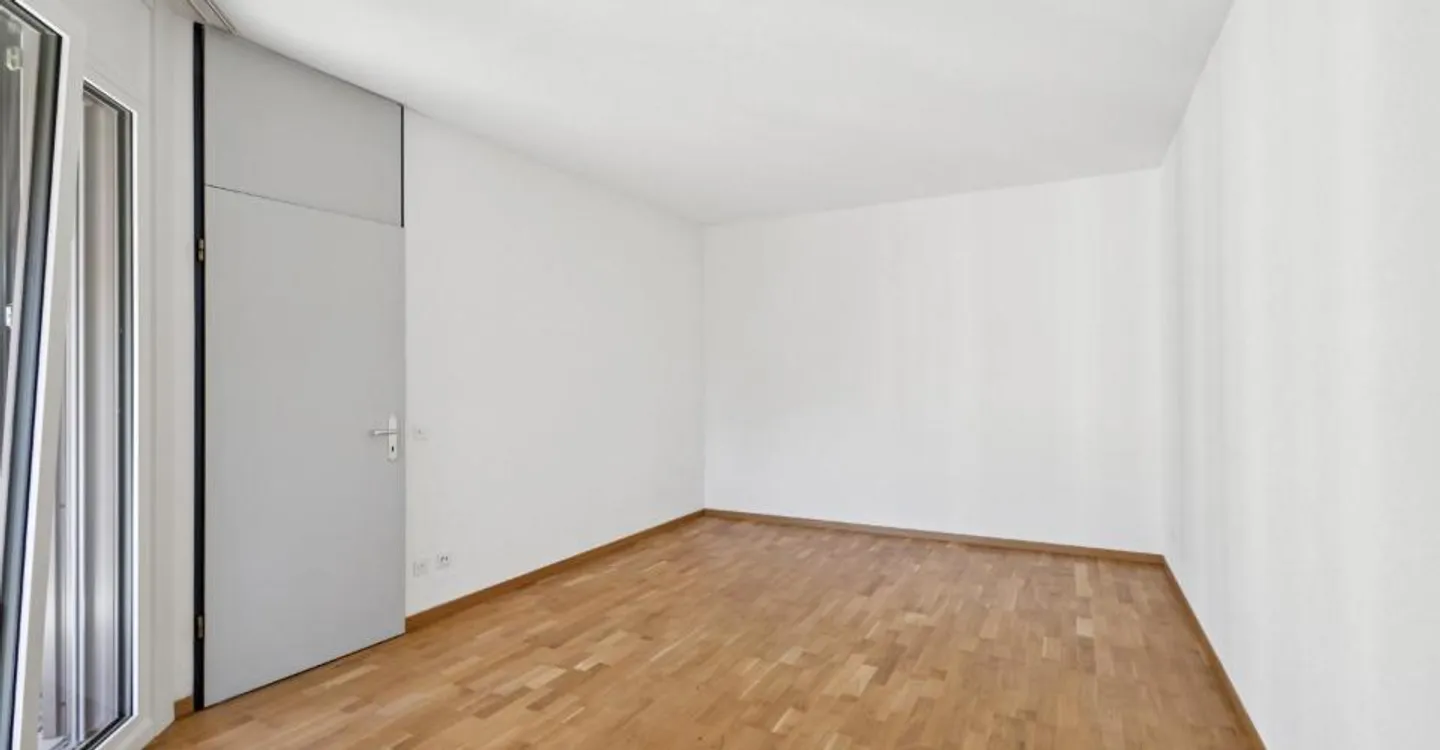 Spacious apartment - Photo 5 of 9