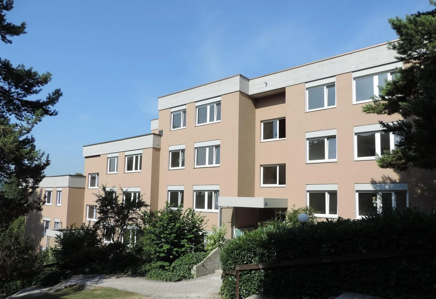 Attikawohnung mit Grosser Terrasse - Foto 1 von 11