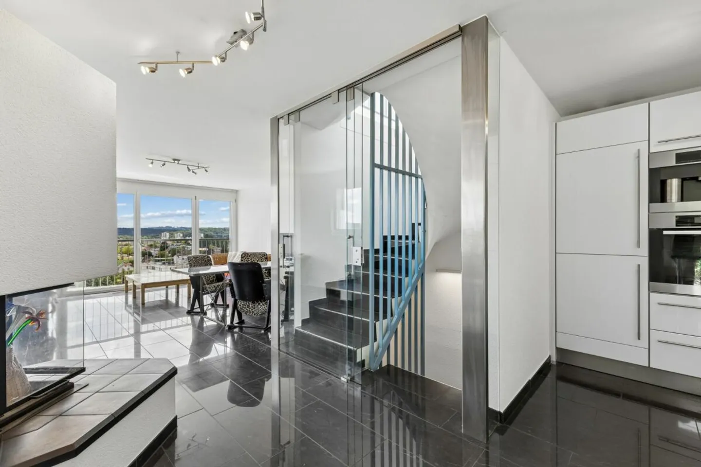 Modern Corner House with Terrace - Photo 2 of 13