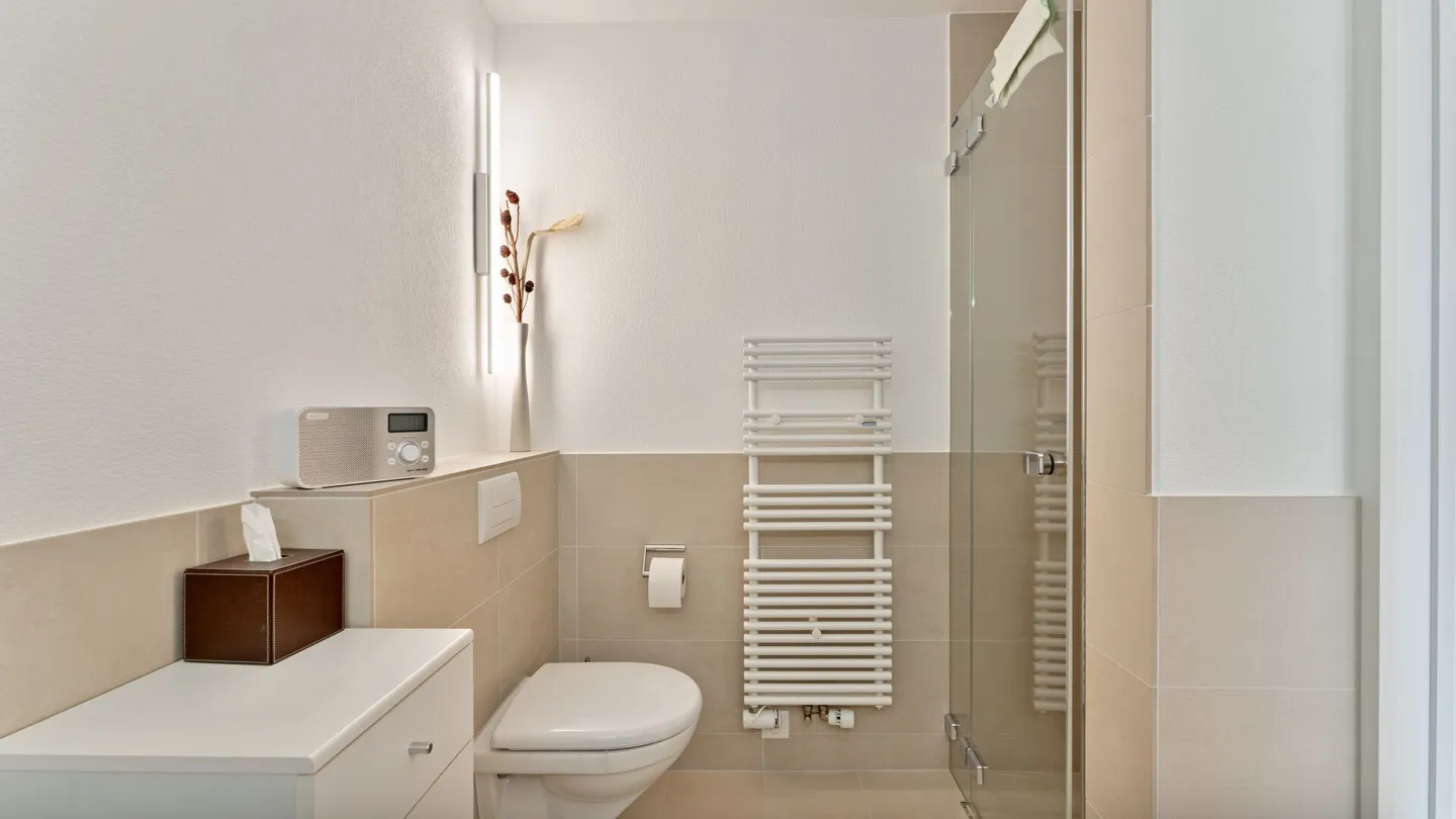 Panorama et vue sur le lac de rêve avec jardin privé! - Photo 10 sur 15