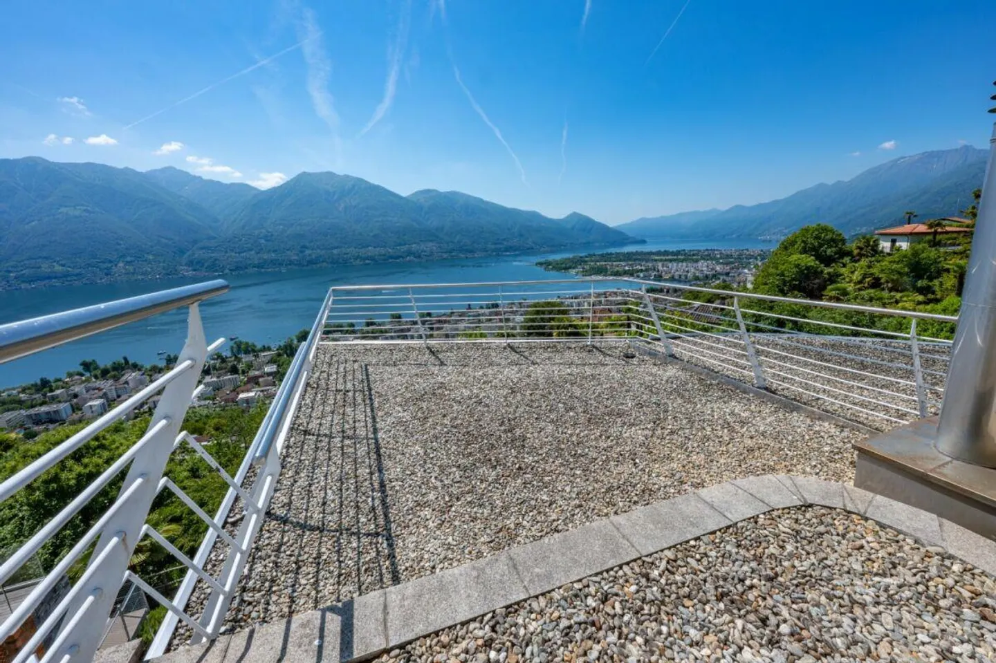 Elegante Wohnung mit Seeblick - Foto 7 von 18