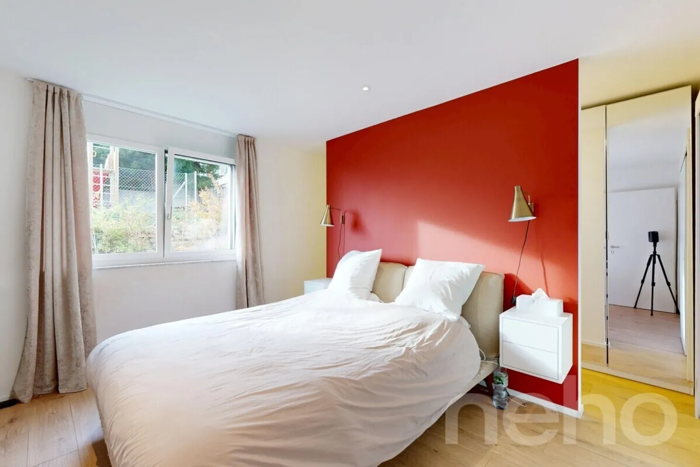 Wunderschöne moderne 4,5-Zimmer-Wohnung mit Terrasse, Aussicht und Garage! - Foto 9 von 12