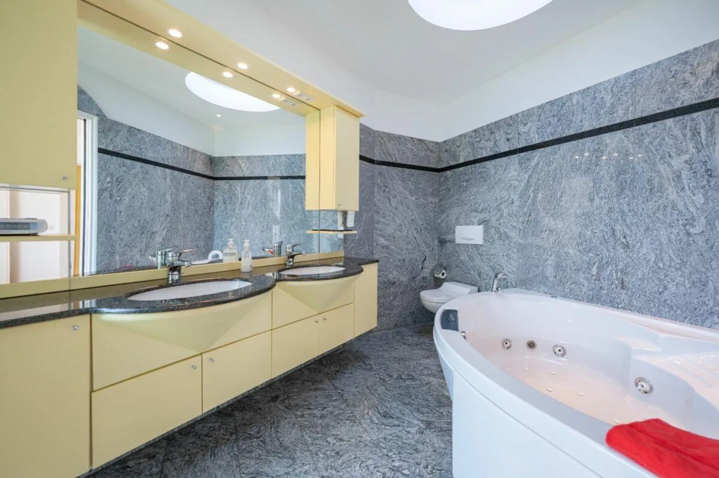 Elegante Wohnung mit Seeblick - Foto 11 von 18