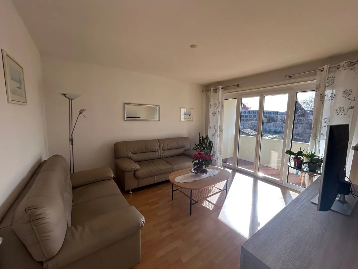 Appartement Charmant à Estavayer - Photo 3 sur 3