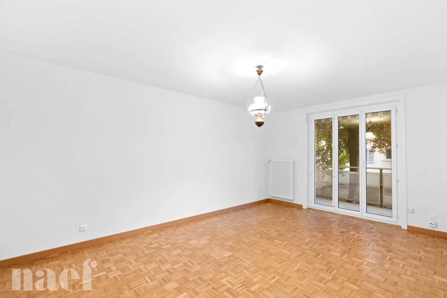 Bel appartamento situato in una zona tranquilla e verde. - Foto 10 di 10