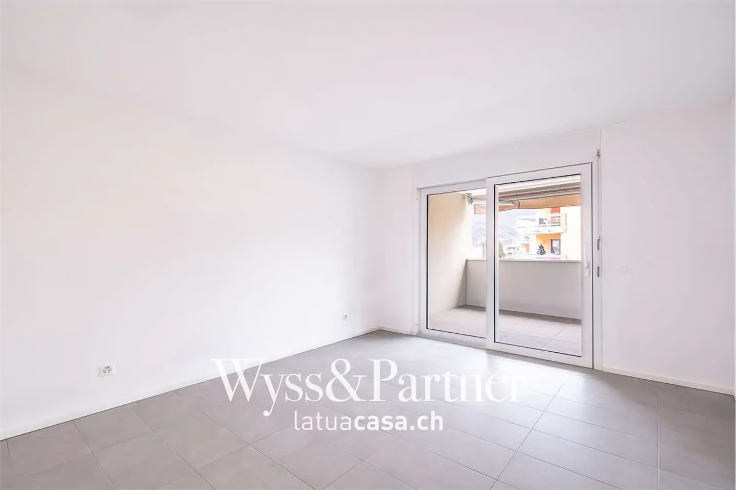 3 MOIS GRATUITS - Appartement moderne de 2,5 pièces - Photo 2 sur 7