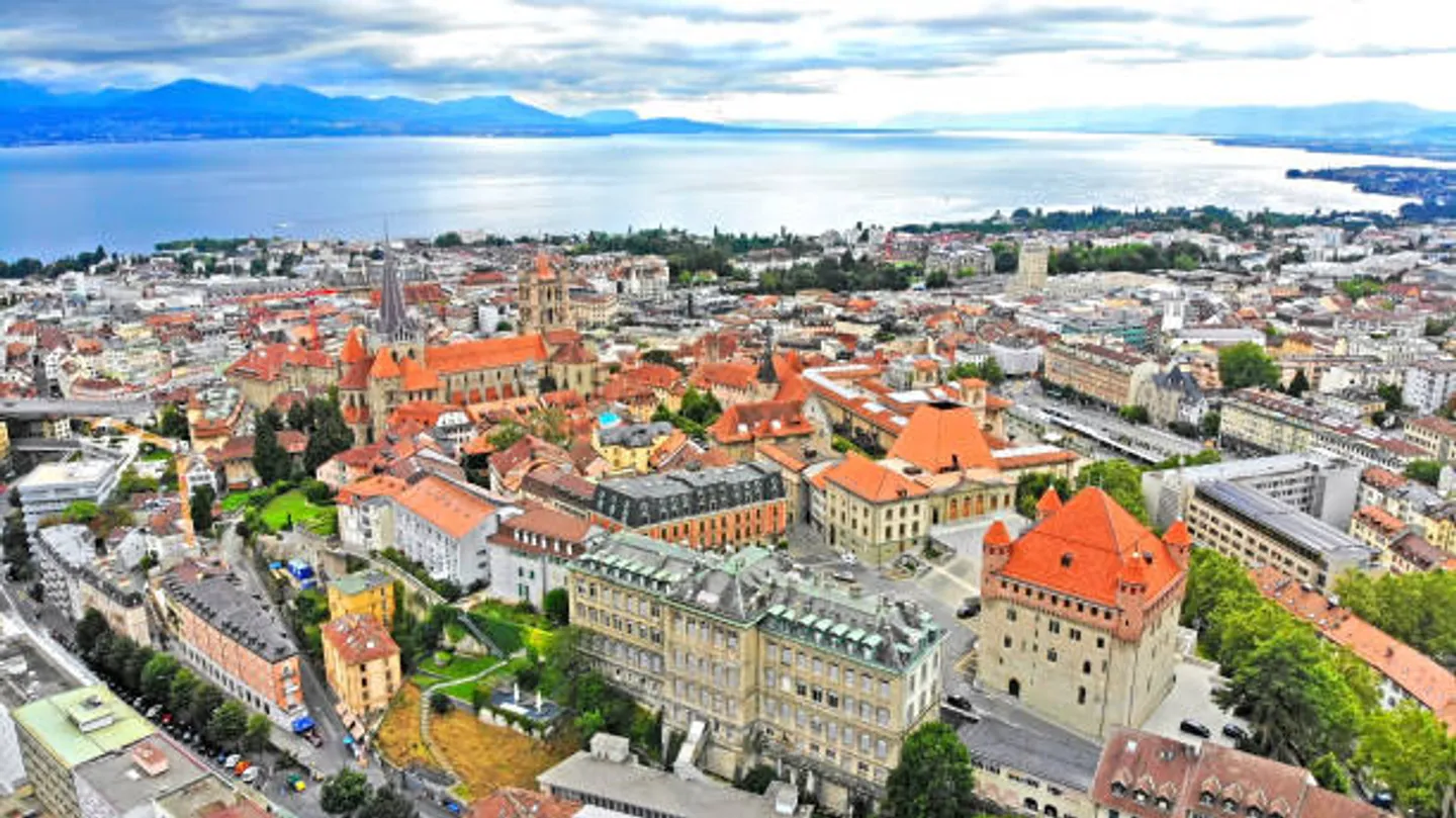 Seltene Investition in Lausanne - Gebäude mit hohem Potenzial - Foto 1 von 1