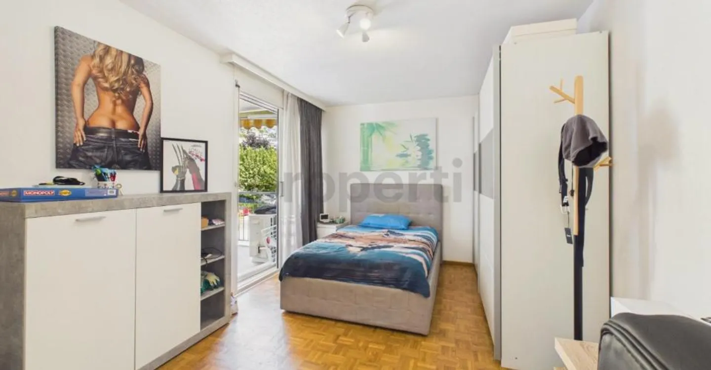 Elegant 4.5 rooms in Gordola – high standard in a serviced neighborhood - Photo 8 of 13