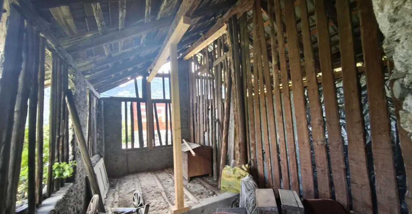 Opportunité de rénovation en Valais - Photo 6 sur 8