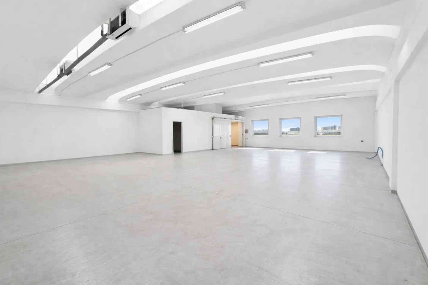 Spacious Warehouse with Parking - Photo 2 of 5