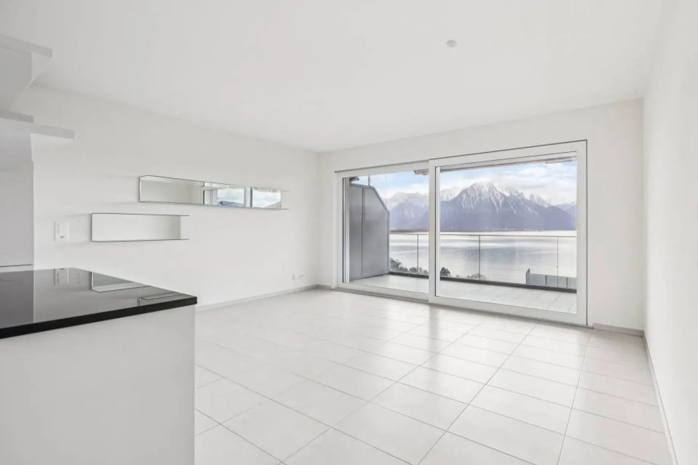 2-Zimmer-Wohnung mit Seeblick und ausgezeichneter Lage. - Foto 9 von 13