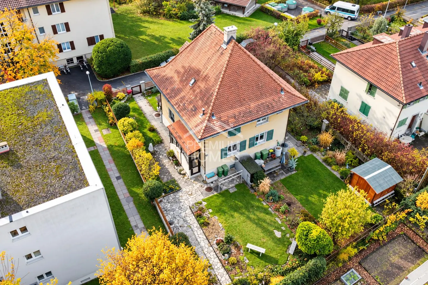 Charming Duplex Family Home - Photo 1 of 9