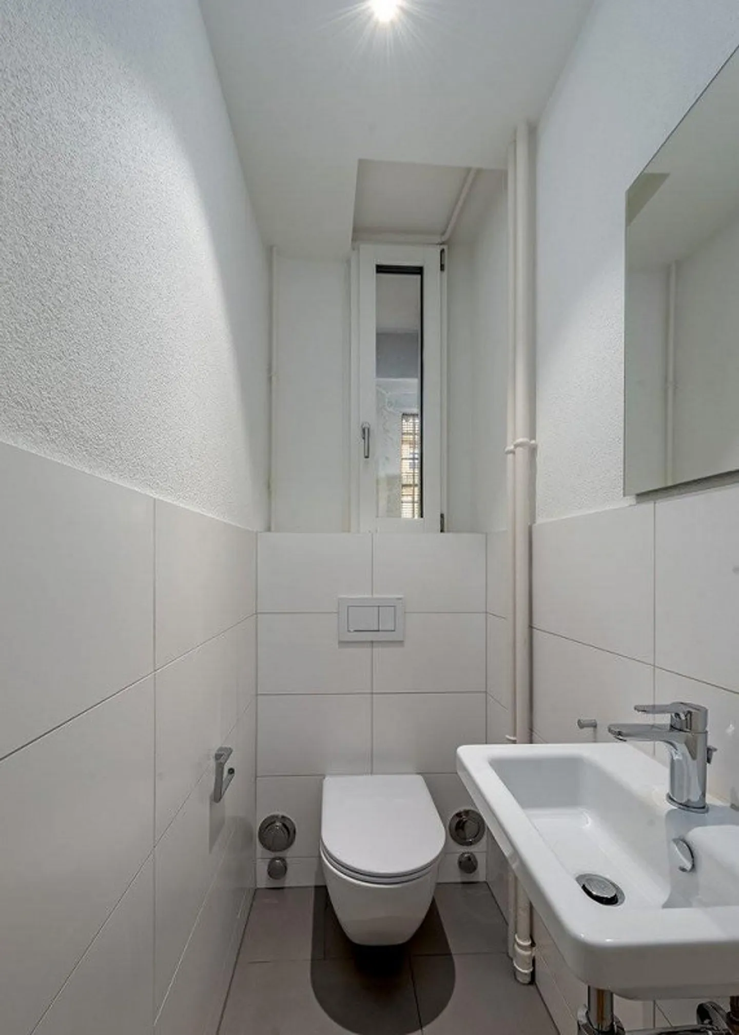 Your Apartment with a View in District 6 - Photo 7 of 12