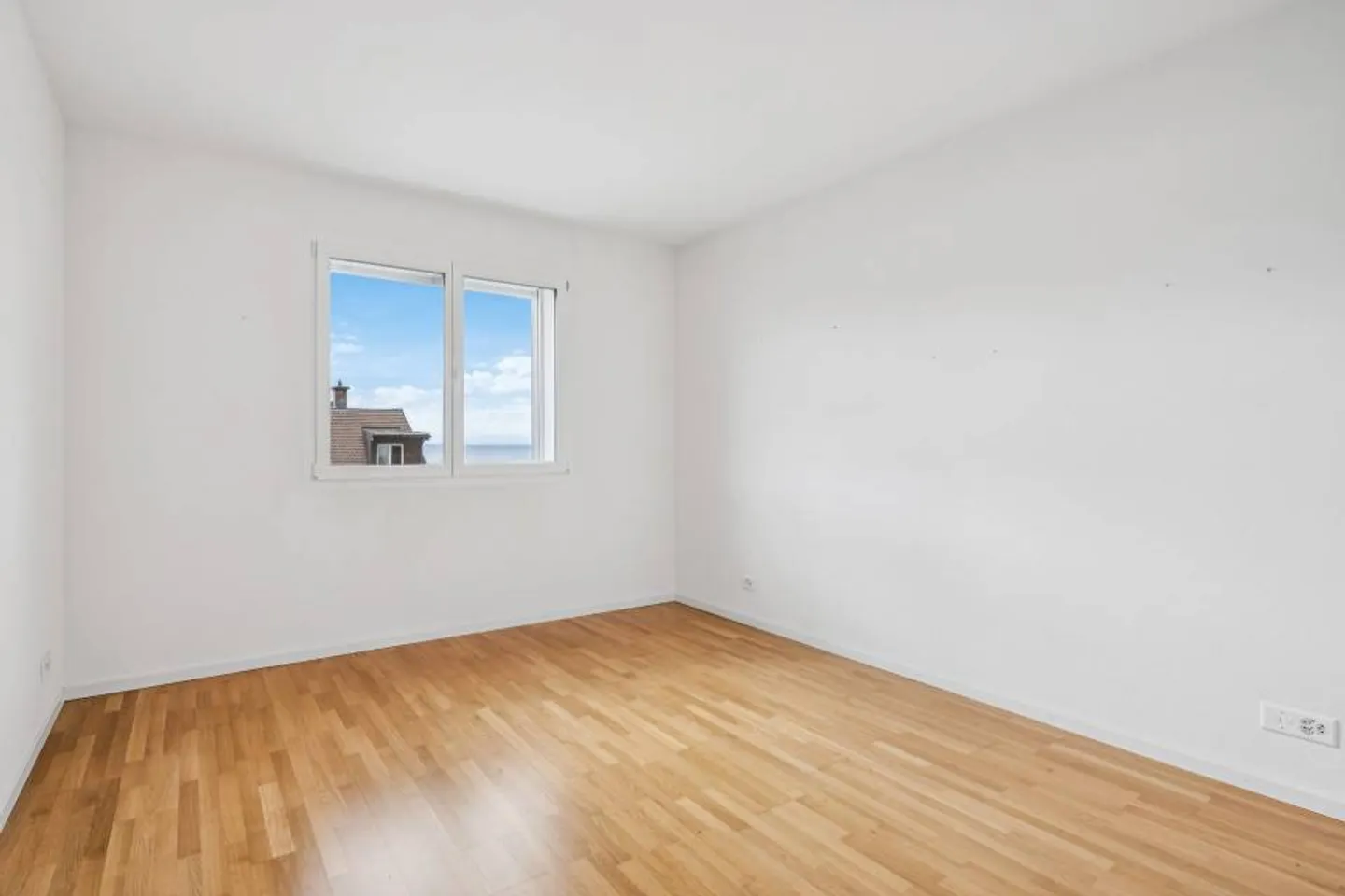 2-Zimmer-Wohnung mit Seeblick und ausgezeichneter Lage. - Foto 13 von 13