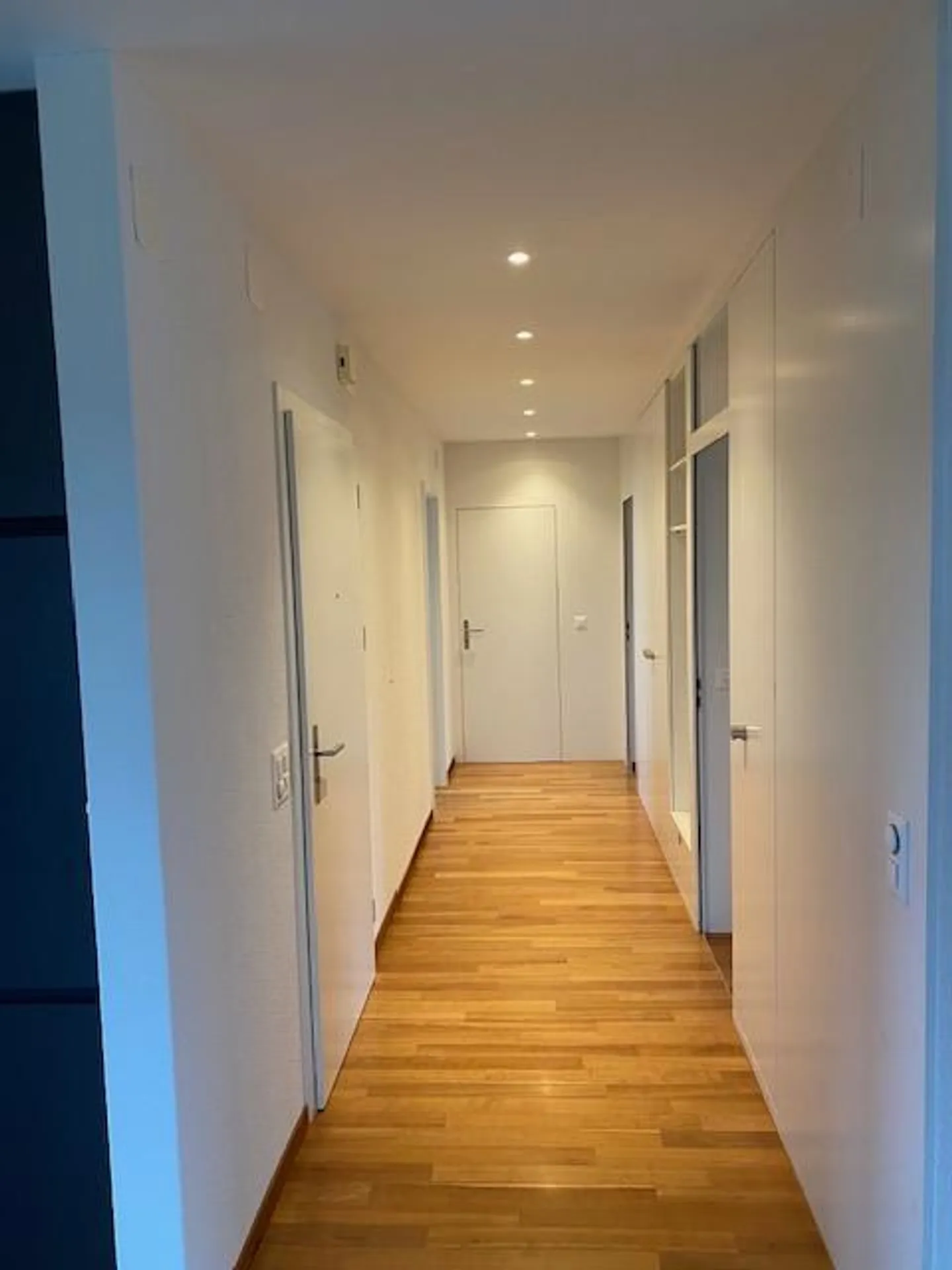 Modern apartment in a quiet residential area - Photo 14 of 19