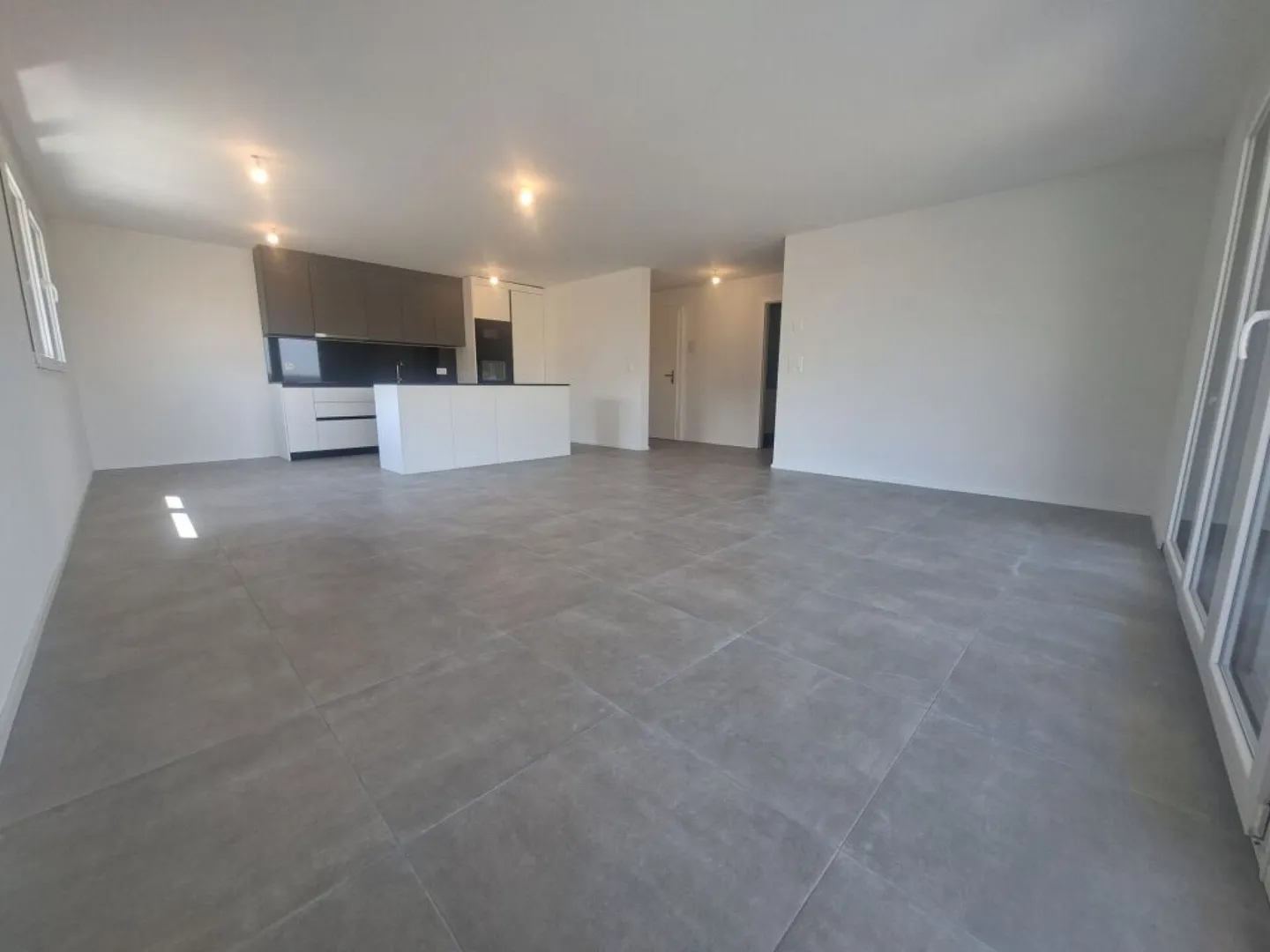Neue 3,5-Zimmer-Wohnung im 1. Stock in Farvagny - Foto 2 von 9