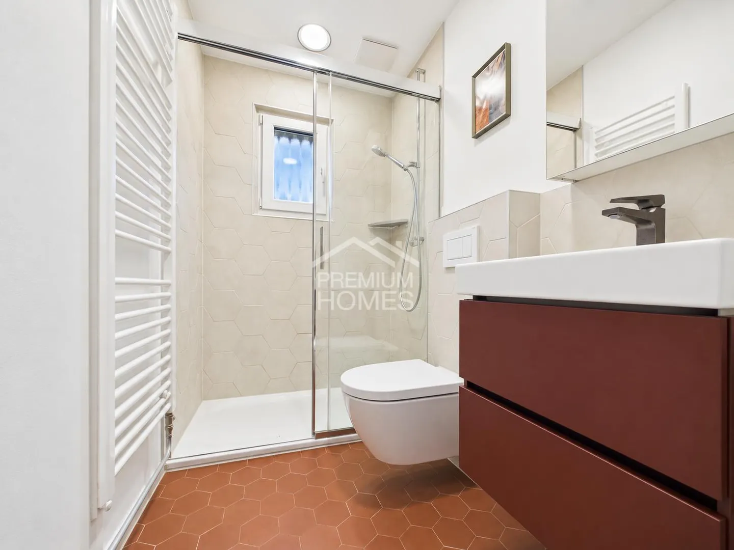 Charming Duplex Family Home - Photo 7 of 9