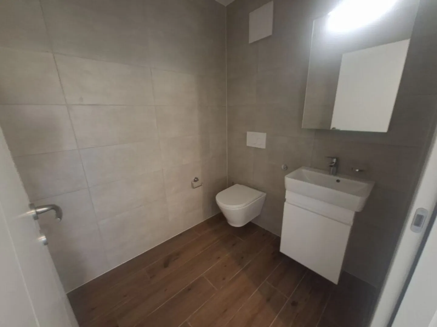 Neue 3,5-Zimmer-Wohnung im 1. Stock in Farvagny - Foto 6 von 9