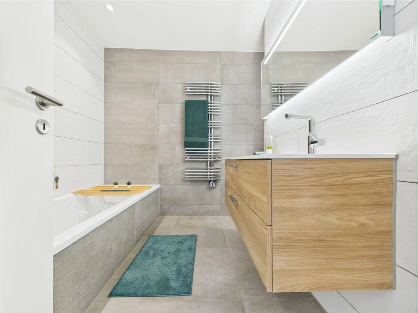 Dreamlike 3.5-Room Terrace Apartment including 2 Parking Spaces - Photo 7 of 19