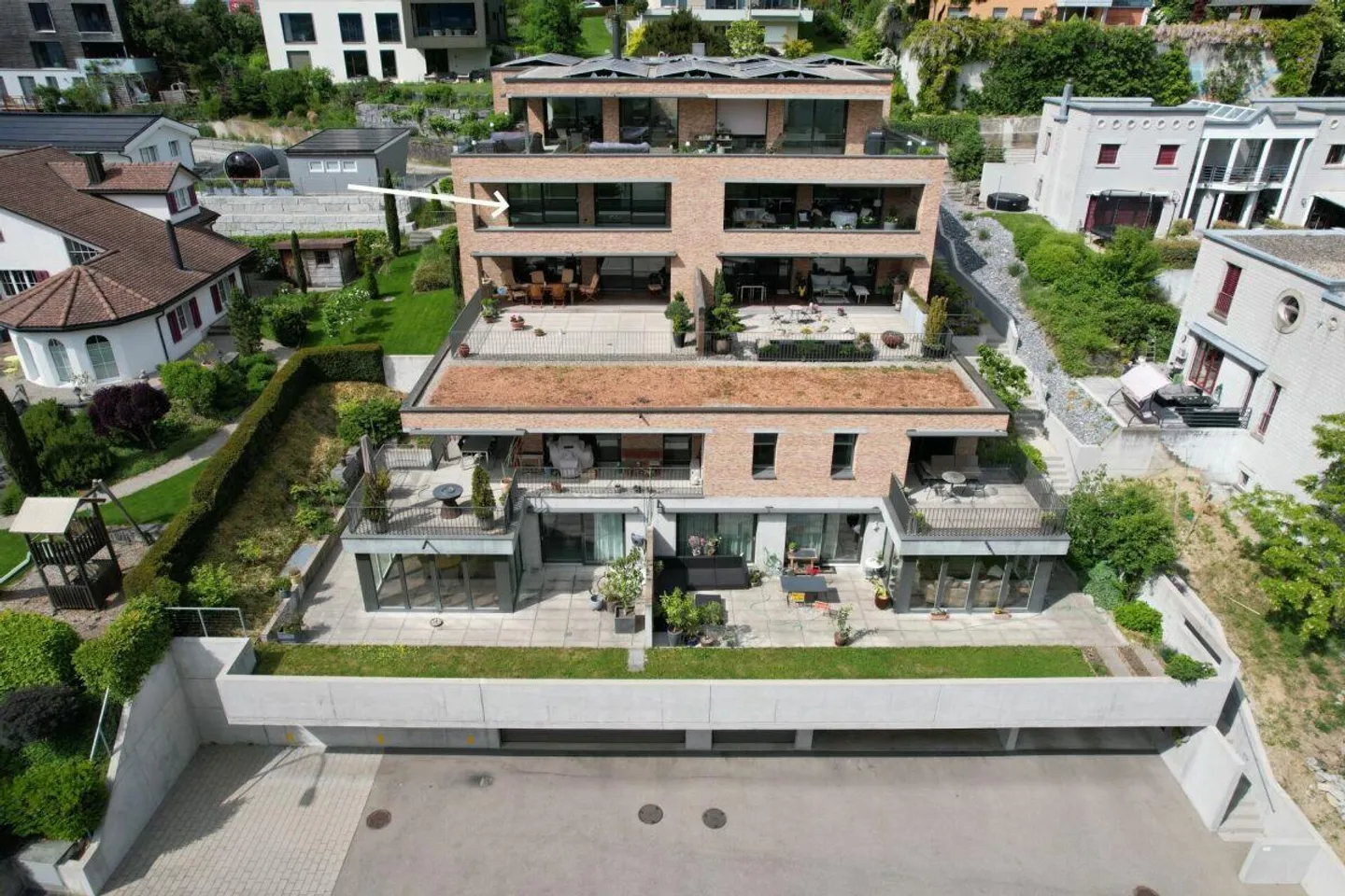 Dreamlike 3.5-Room Terrace Apartment including 2 Parking Spaces - Photo 18 of 19