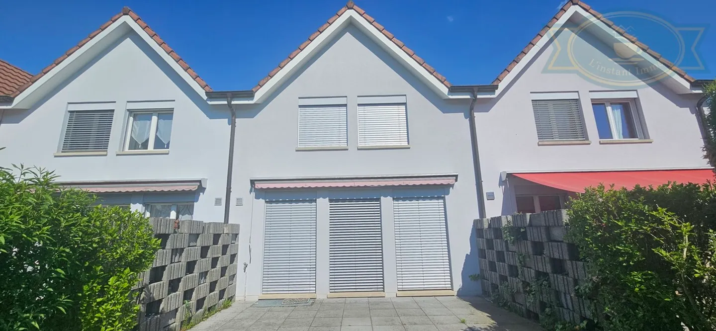 Casa a schiera in affitto - Foto 1 di 13