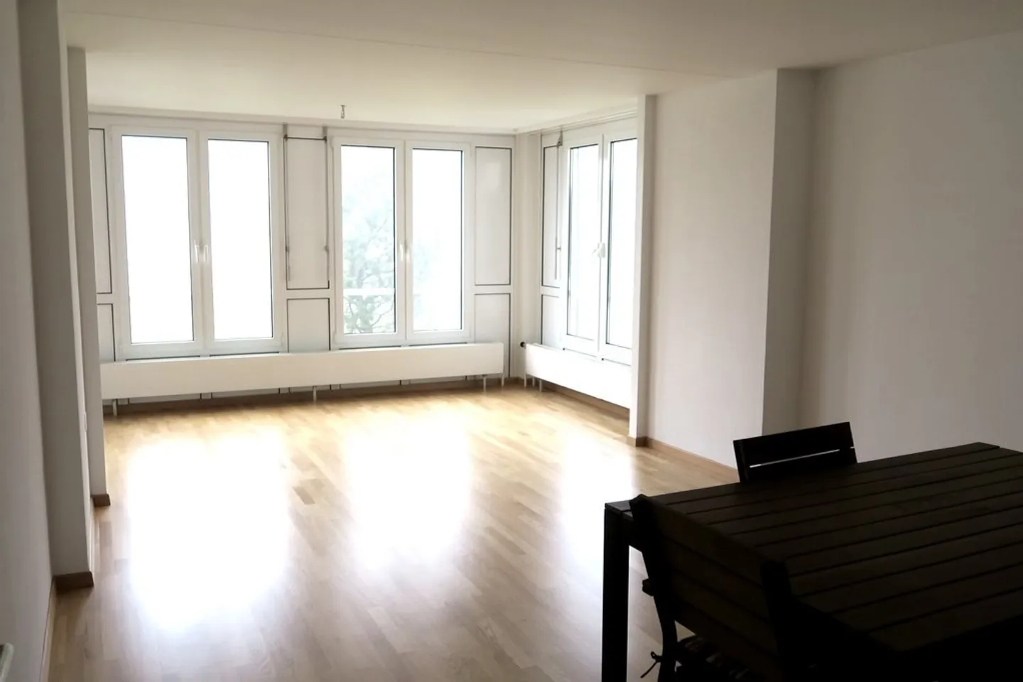 Posizione residenziale top con area giardino - Foto 3 di 10