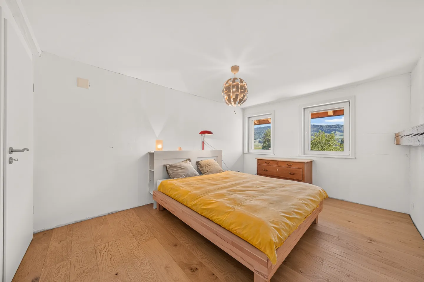 Wunderschönes renoviertes Bauernhaus, das einen Raum der Ruhe und Gelassenheit bietet - Foto 9 von 17