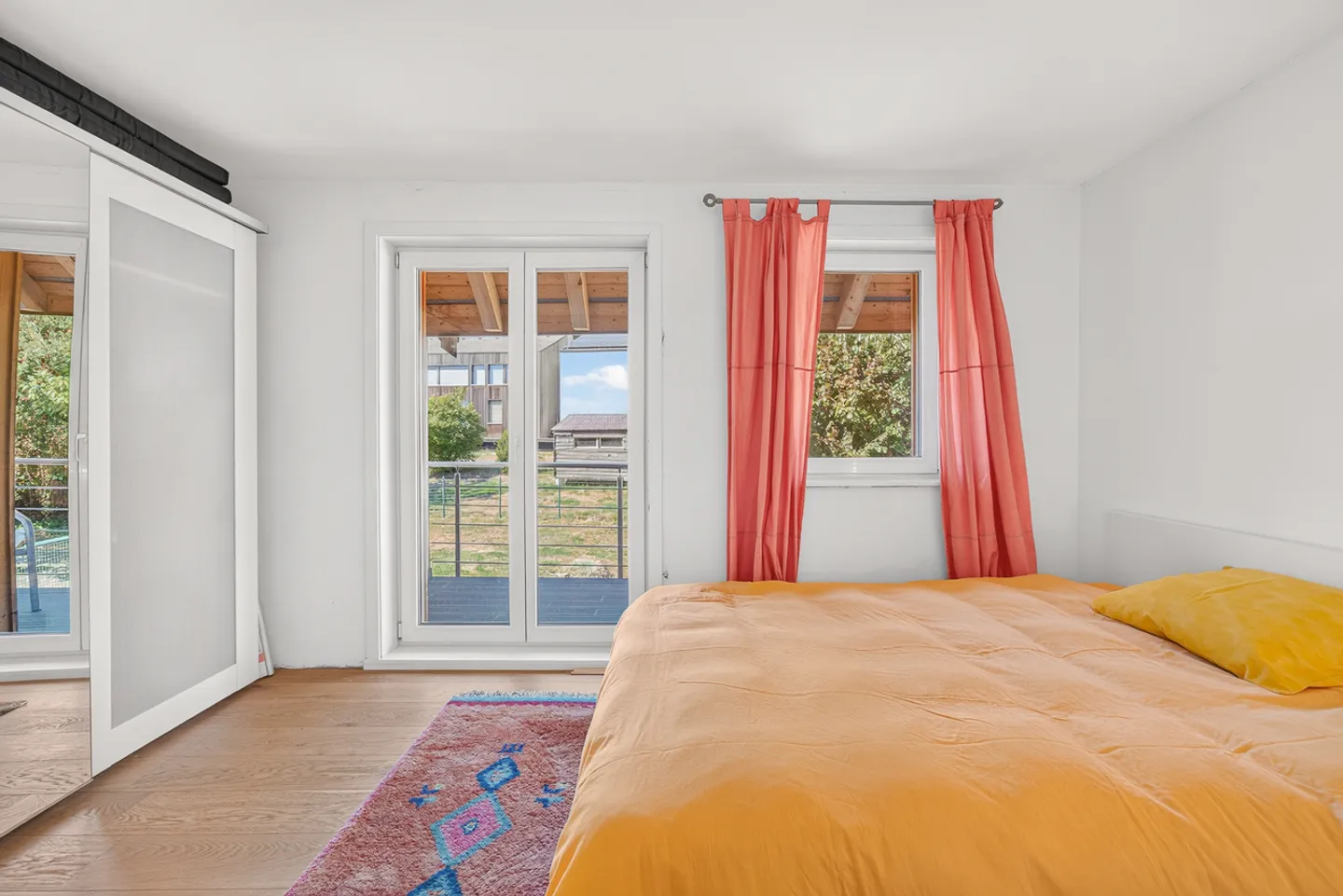 Wunderschönes renoviertes Bauernhaus, das einen Raum der Ruhe und Gelassenheit bietet - Foto 10 von 17