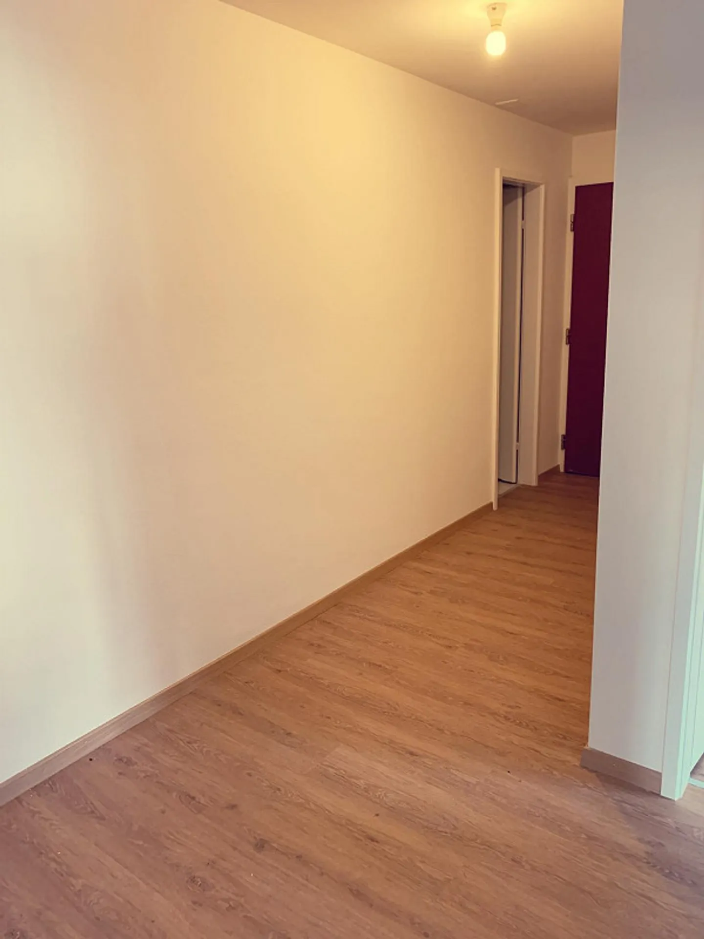 Appartamento centrale - *Affittare senza deposito* - Foto 6 di 7