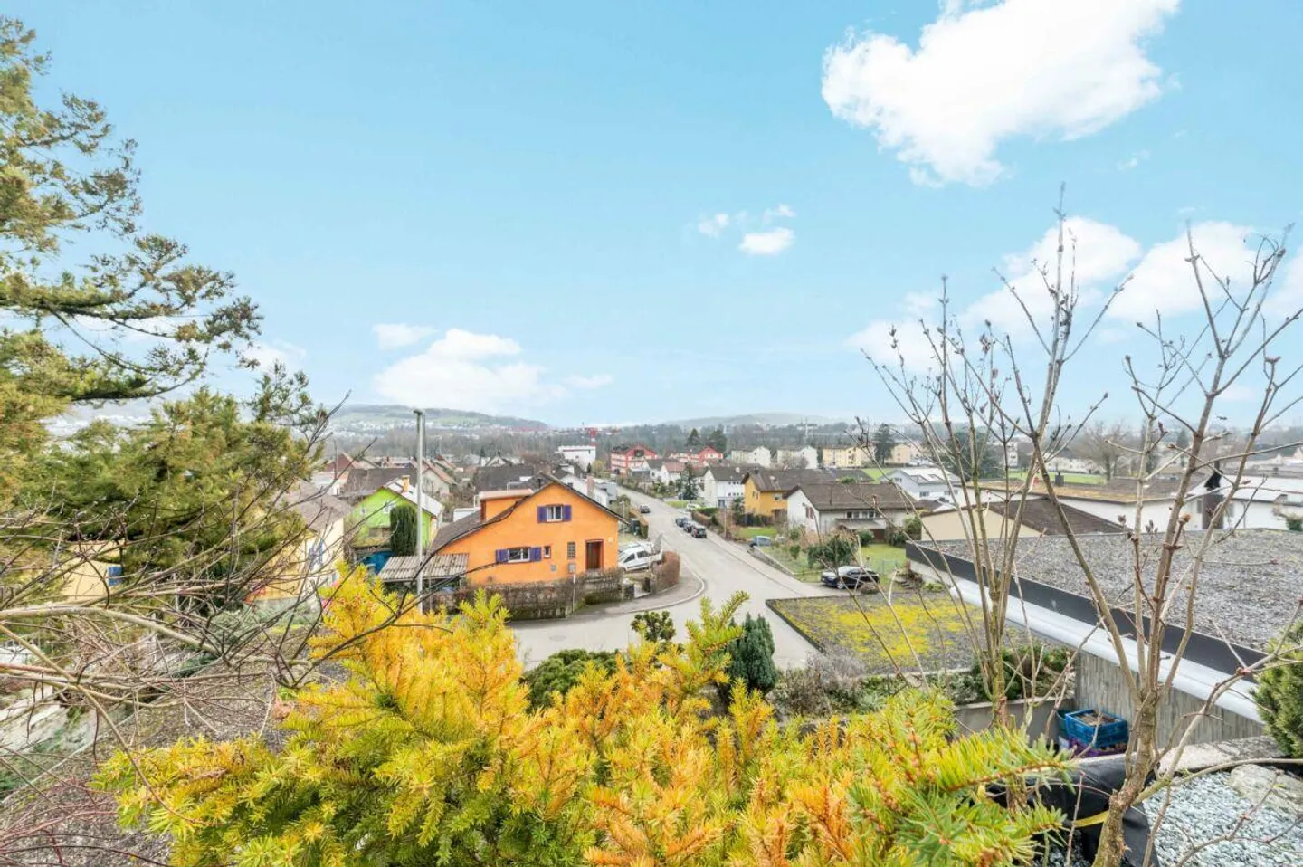 Above the rooftops of Brugg - 4.5-room terrace house with two terraces - Photo 17 of 17