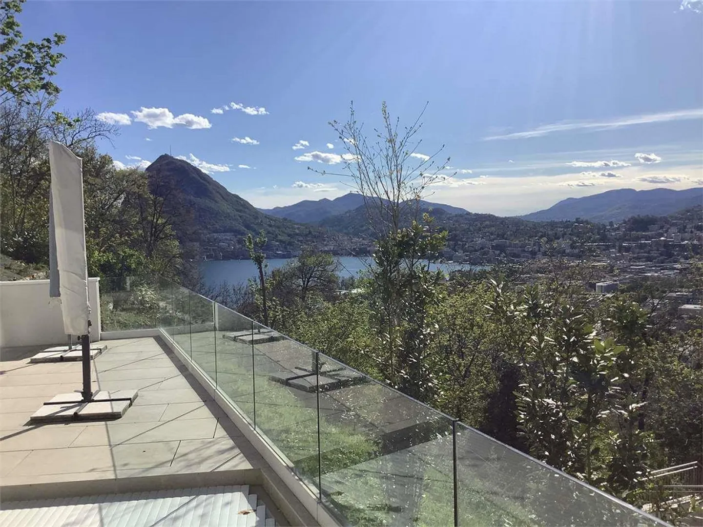 Lugano Albonago, villa moderna con piscina e vista lago - Foto 5 di 13