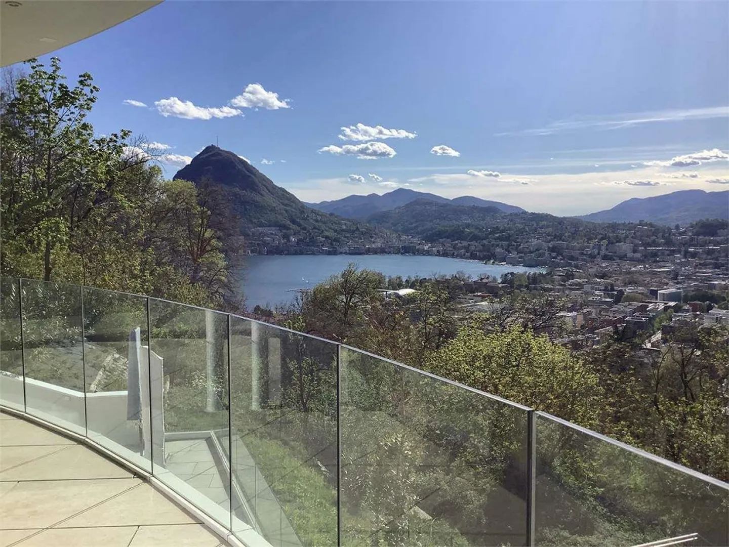 Lugano Albonago, villa moderna con piscina e vista lago - Foto 3 di 13