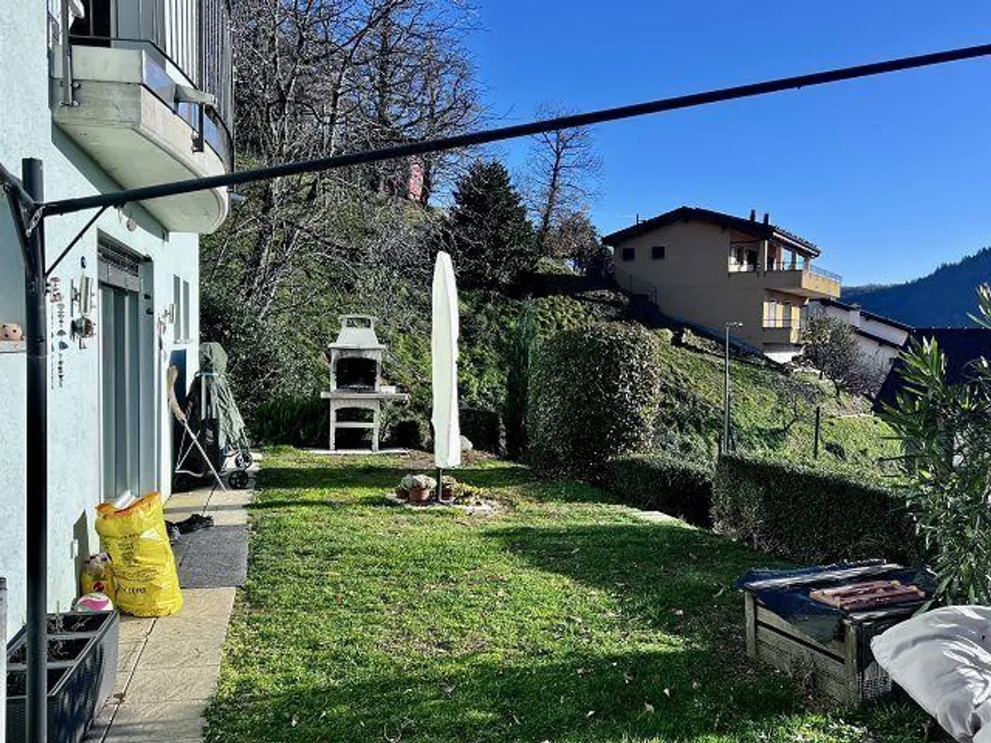 Villetta di 5 1/2 locali molto tranquilla, soleggiata bella vista - Foto 23 di 43