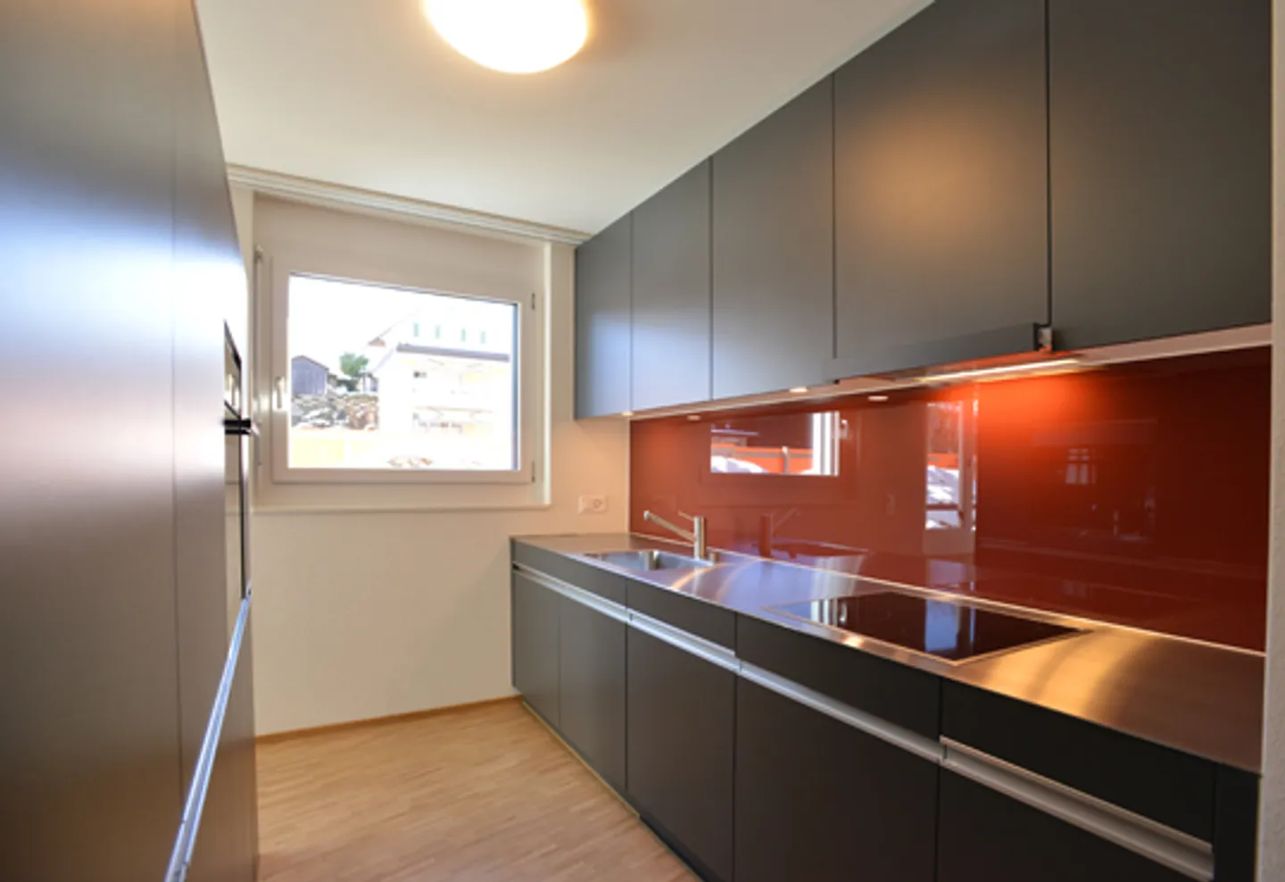 Attraktive Wohnung in Hinwil - Foto 2 von 8