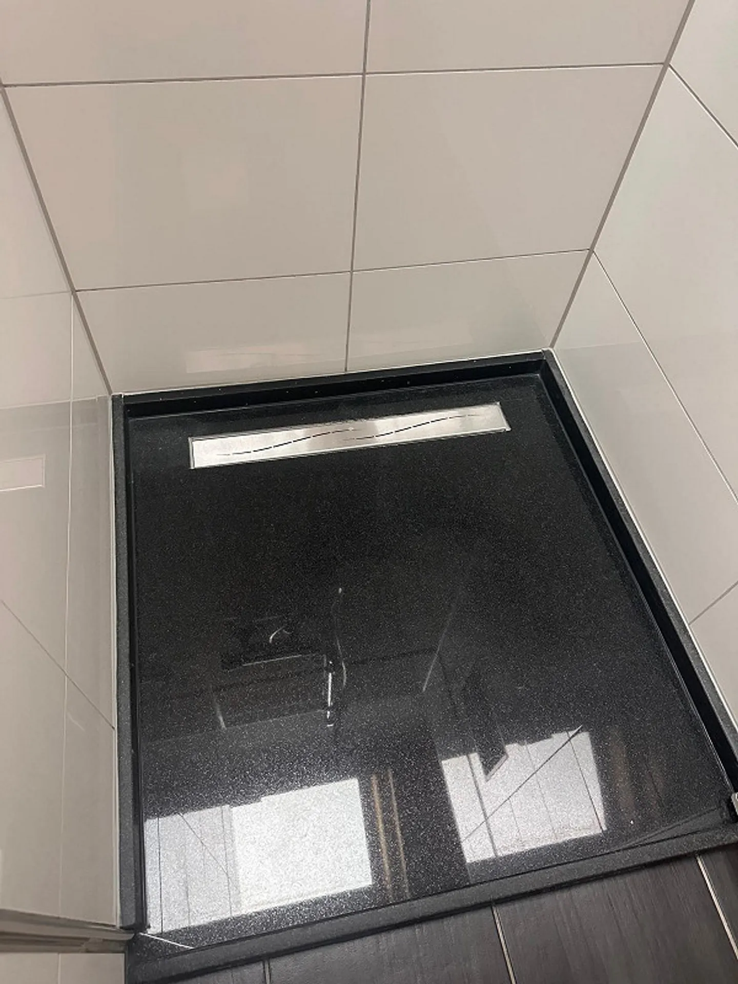 bright very large 3.5 room apartment - Photo 10 of 21