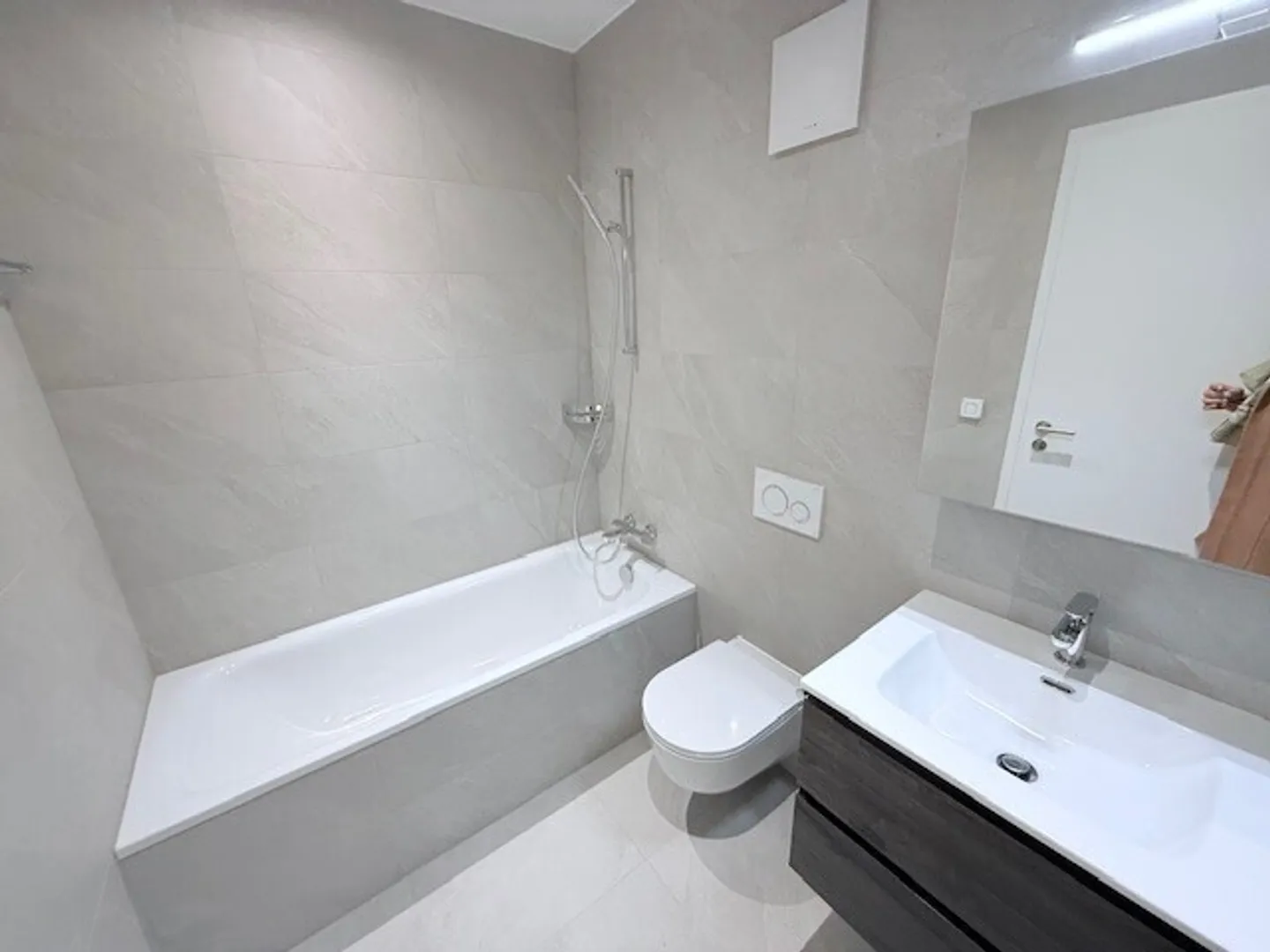 Magnificent new 3.5-room apartment in the old town of Montreux - Photo 9 of 9