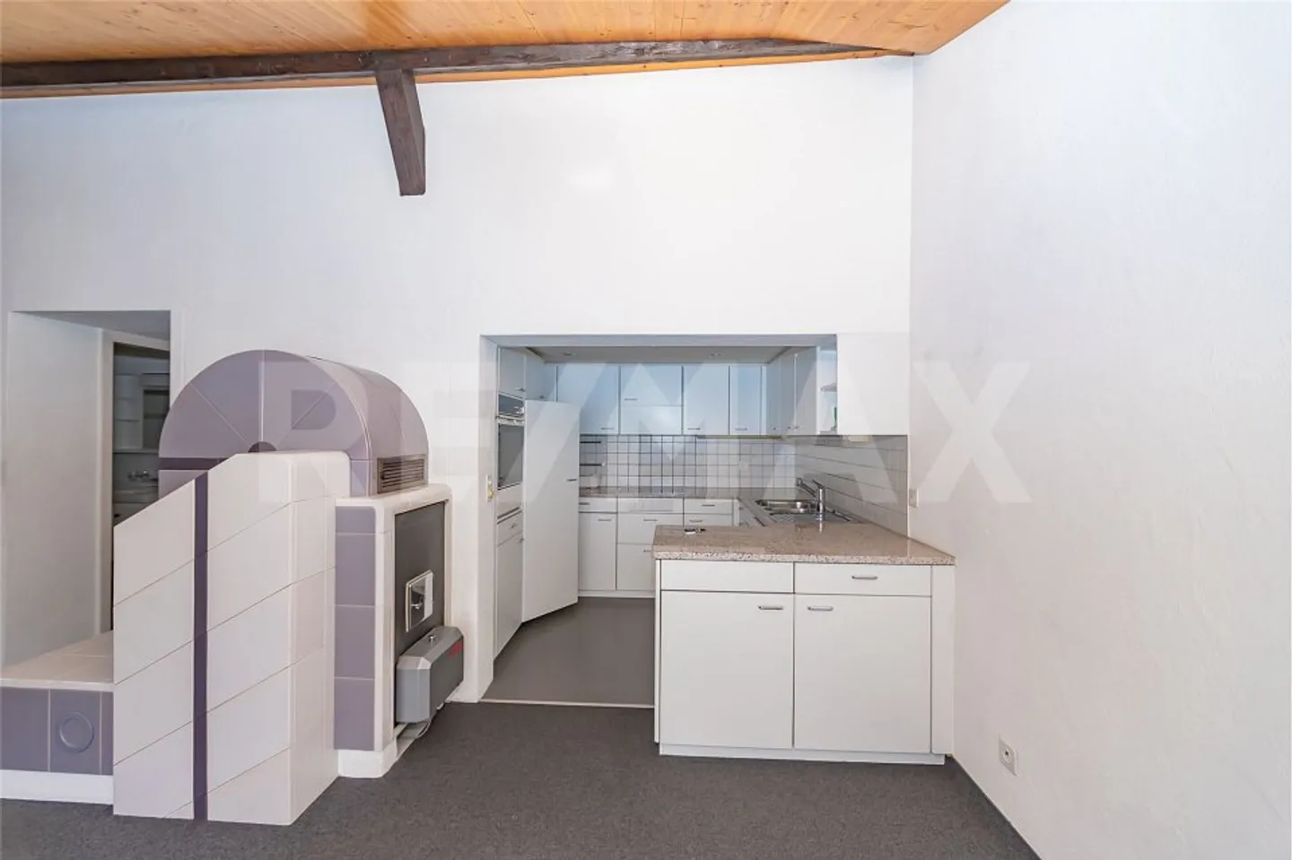 Historic house directly on the Sarner-Aa (half house) with storage space and garage with workshop - Photo 13 of 13