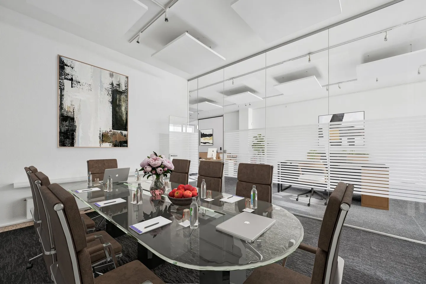 Attraktive Gewerbefläche mit Schaufenster an der Hauptstrasse - Foto 7 von 11