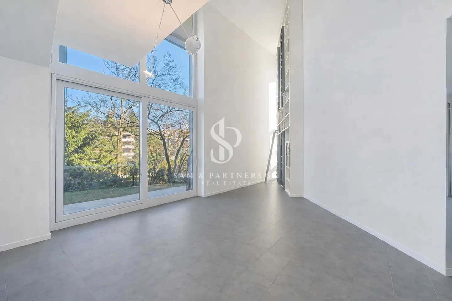 Duplex con Giardino a Lugano - Foto 3 di 12